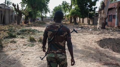 Soldier arrested in Zamfara on his way to supply weapons