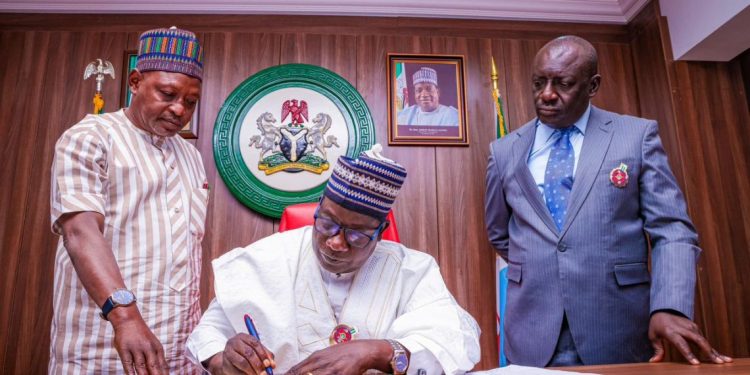 Gov Lalong Signs 149.9 Billion 2023 Budget