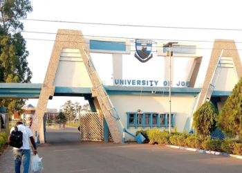 UNIJOS sets tuition fees at N110,000 for returning students and N140,000 for new students.