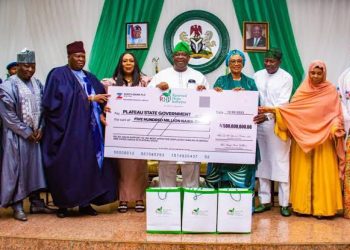 First Lady, Sen. Remi Tinubu Donates N500 Million to Aid 500 Plateau Families