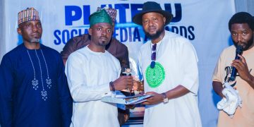 AMB. MARK ADAMS MAIMAKO BAGGED AN AWARD AS BEST HUMANITARIAN FOR COMMUNITY SERVICE IN THE PLATEAU SOCIAL MEDIA AWARDS