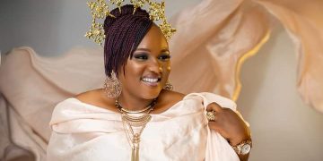 Sarauniya MamaLash Unveils Captivating Music Video for “Yana Nan”