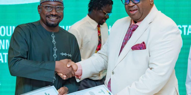 Plateau State Partners with REA to Revolutionize Rural Electrification Through Solar Energy