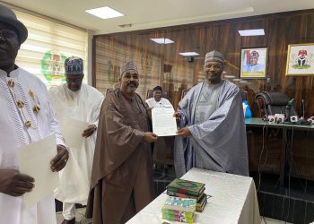 INEC Swears in Six New Resident Electoral Commissioners, Announces Ekiti and Osun Governorship Election