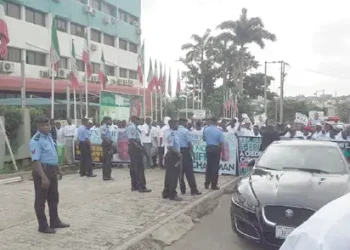 Tension As Gunshot Rocks PDP Headquarters