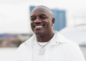 Dating Multiple Women Felt Less Stressful – Akon Stirs Conversation
