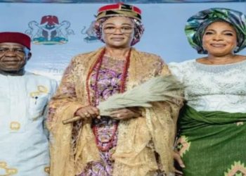 First Lady Donates ₦2 Billion to Boost Akwete Weaving Heritage in Abia